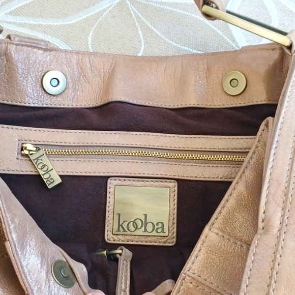 Kooba, Large Shimmery Leather Hobo! - Picture 13 of 14
